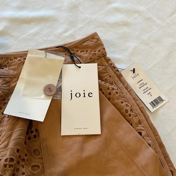 joie Women’s Lawren Cotton Eyelet Utility Short Island tan color size 2 NWT - Picture 2 of 5